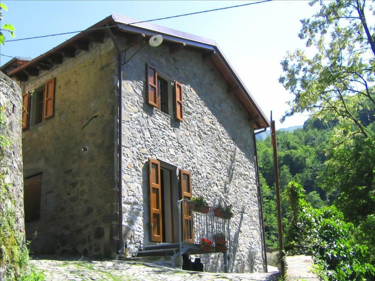 Casa Marta Villa Pescaglia Exterior photo